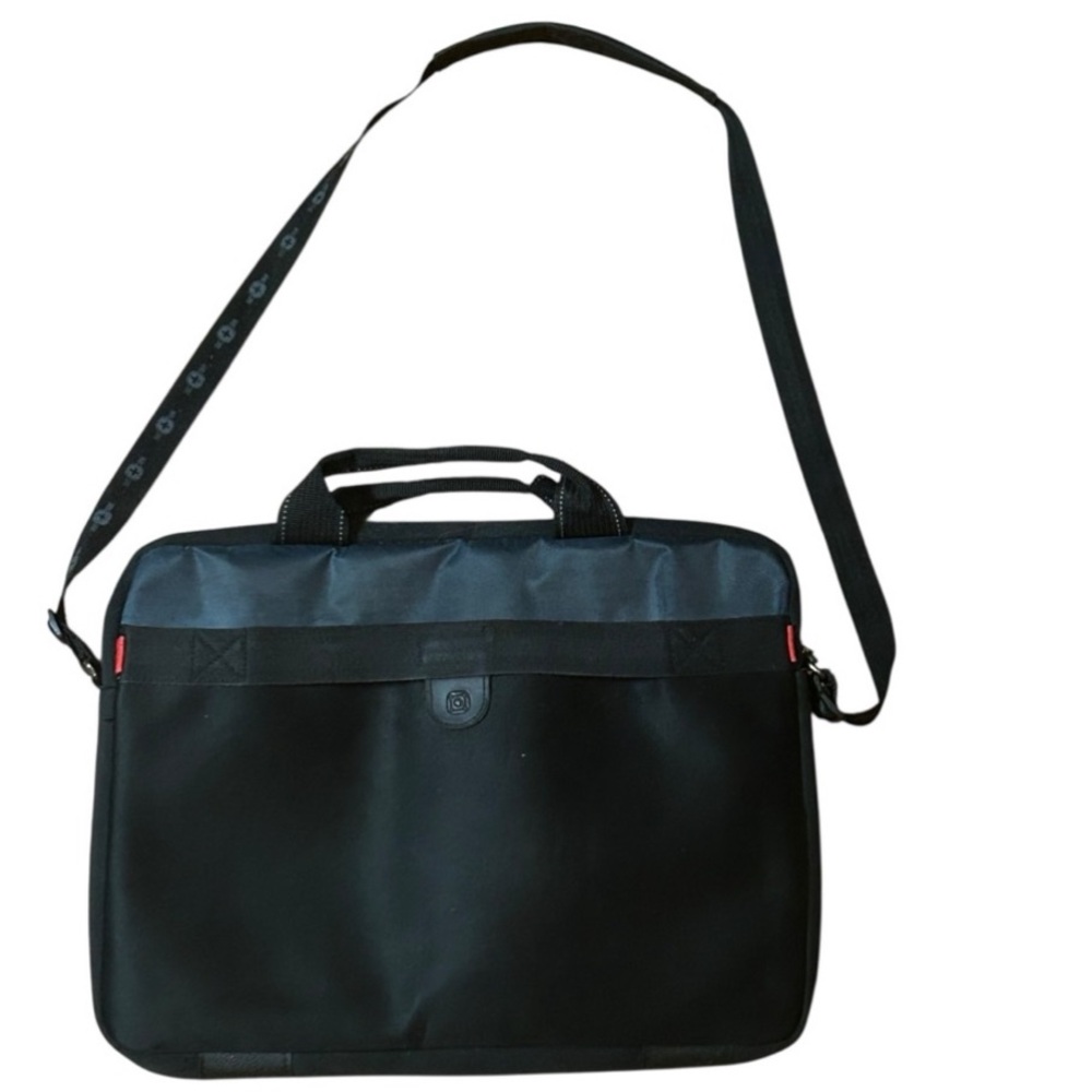 Wenger Swiss Gear Sherpa 17” Laptop Slim Case